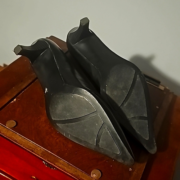 NWOT, Merona Designer Genuine Leather Shoes, Sz 8, Black, Low Heel 2" Pointy Toe - Picture 10 of 10